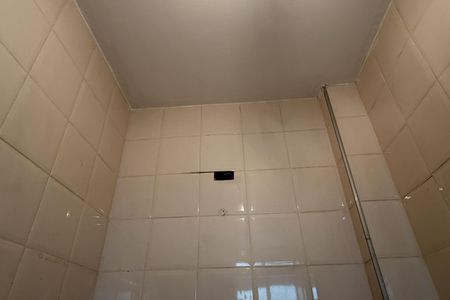 Casa para alugar com 130m², 3 quartos e 2 vagas Casa para alugar com 130m², 3 quartos e 2 vagasBanheiro de Serviço