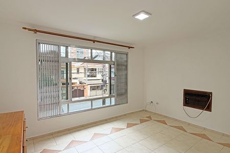 Sala de casa para alugar com 3 quartos, 130m² em Embaré, Santos