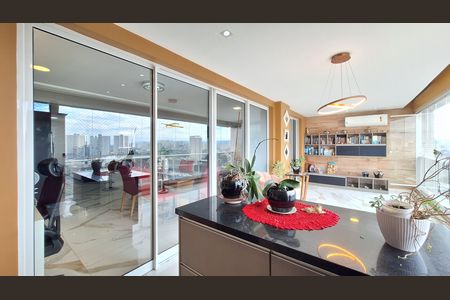 Apartamento para alugar com 134m², 2 quartos e 2 vagasSala