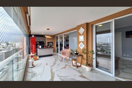 Apartamento para alugar com 134m², 2 quartos e 2 vagasVaranda