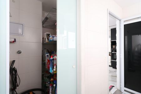 Apartamento para alugar com 134m², 2 quartos e 2 vagasCozinha e Área de Serviço
