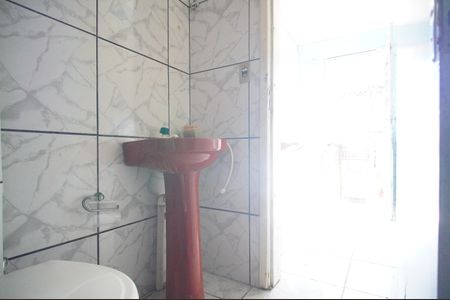 Casa para alugar com 80m², 2 quartos e sem vagaBanheiro