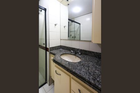 Apartamento à venda com 85m², 2 quartos e 2 vagasBanheiro