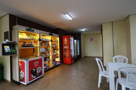Apartamento à venda com 85m², 2 quartos e 2 vagasmercado