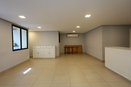 Apartamento à venda com 85m², 2 quartos e 2 vagasÁrea comum - Salão de festas