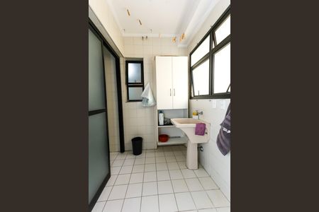 Apartamento à venda com 85m², 2 quartos e 2 vagasÁrea de Serviço