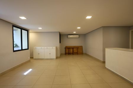 Apartamento à venda com 85m², 2 quartos e 2 vagasÁrea comum - Salão de festas