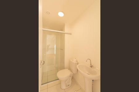 Banheiro de apartamento para alugar com 2 quartos, 42m² em Itaquera, São Paulo