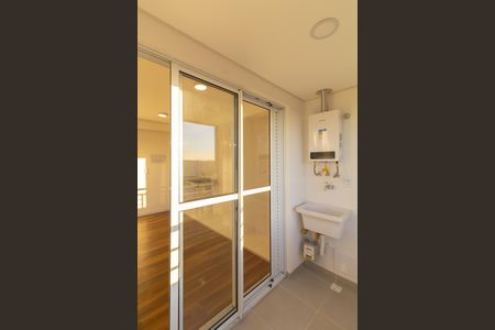 Apartamento para alugar com 42m², 2 quartos e 1 vaga Apartamento para alugar com 42m², 2 quartos e 1 vagaSacada