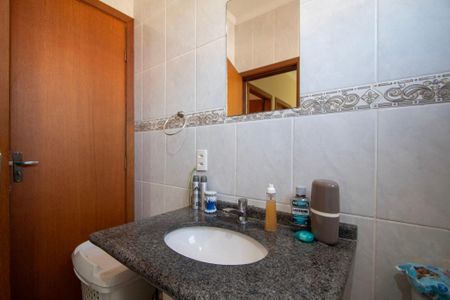 Casa de condomínio para alugar com 125m², 3 quartos e 2 vagas