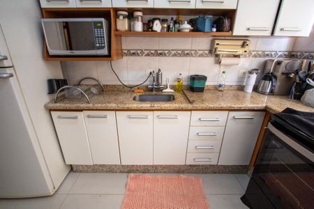 Casa de condomínio para alugar com 125m², 3 quartos e 2 vagas