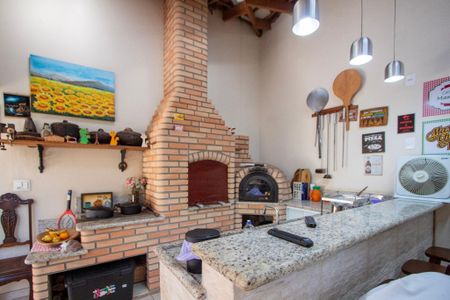 Casa de condomínio para alugar com 125m², 3 quartos e 2 vagas