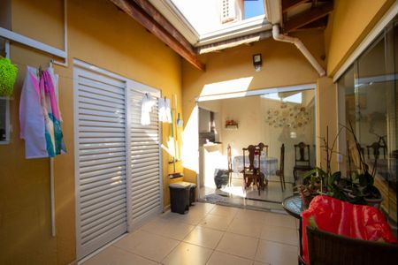 Casa de condomínio para alugar com 125m², 3 quartos e 2 vagas