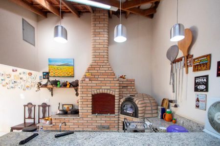 Casa de condomínio para alugar com 125m², 3 quartos e 2 vagas
