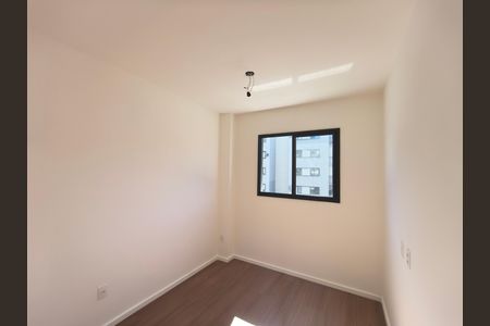 Apartamento para alugar com 2 quartos, 42m² em Curicica, Rio de Janeiro