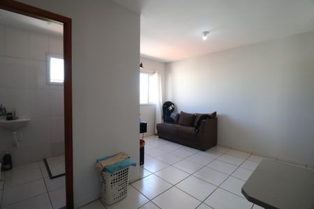 Sala de apartamento para alugar com 2 quartos, 47m² em Shopping Park, Uberlândia