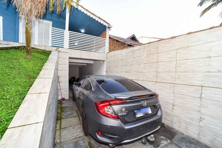 Garagem de casa à venda com 3 quartos, 170m² em Costa E Silva, Porto Alegre