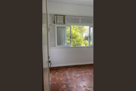 Apartamento à venda com 48m², 1 quarto e sem vaga Apartamento à venda com 48m², 1 quarto e sem vagaSala de Jantar
