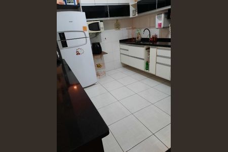 Casa à venda com 3 quartos, 81m² em Vila Sao Pedro, São Paulo
