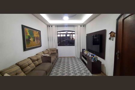 Casa à venda com 5 quartos, 246m² em Jardim Primeiro de Maio (chacara Fazendinha), Osasco