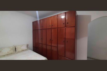 Casa à venda com 5 quartos, 246m² em Jardim Primeiro de Maio (chacara Fazendinha), Osasco