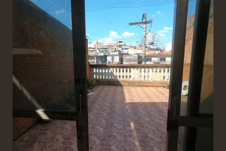 Casa à venda com 3 quartos, 125m² em Cidade Júlia, São Paulo