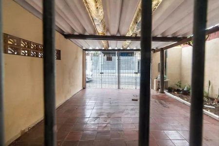 Casa à venda com 2 quartos, 100m² em Vila Babilonia, São Paulo