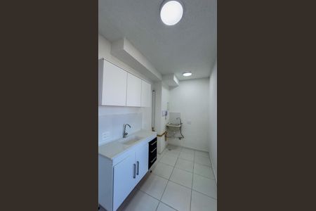Apartamento para alugar com 32m², 2 quartos e sem vagaSala, Cozinha e Área de Serviço
