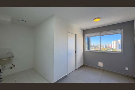 Apartamento para alugar com 32m², 2 quartos e sem vagaSala, Cozinha e Área de Serviço