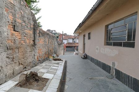 Casa para alugar com 70m², 2 quartos e 3 vagasQuintal