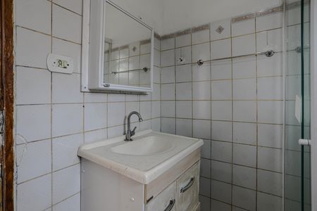 Casa para alugar com 70m², 2 quartos e 3 vagasBanheiro social