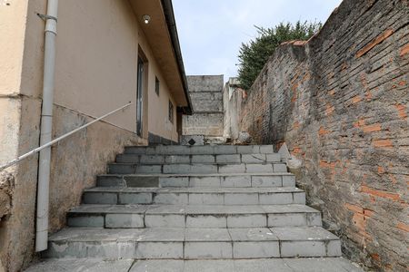 Casa para alugar com 70m², 2 quartos e 3 vagasQuintal