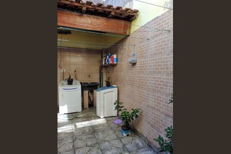 Casa à venda com 3 quartos, 220m² em Jardim Vale das Virtudes, São Paulo