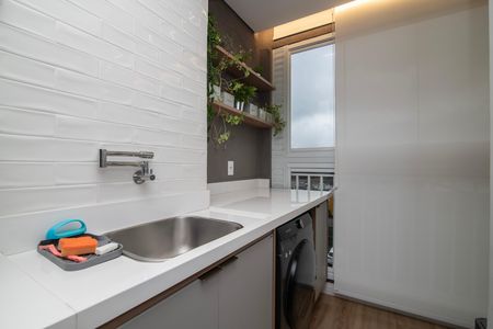 Área de Serviço de apartamento para alugar com 2 quartos, 56m² em Parque Ortolândia, Hortolândia