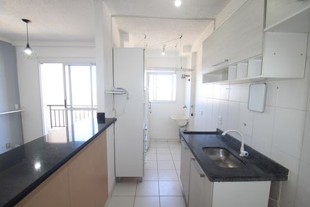 Apartamento para alugar com 49m², 2 quartos e 1 vagaSala / Cozinha