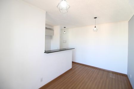 Apartamento para alugar com 49m², 2 quartos e 1 vagaSala / Cozinha