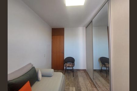 Apartamento à venda com 69m², 3 quartos e 1 vagaQuarto 2
