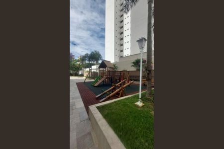 Apartamento à venda com 2 quartos, 75m² em Jardim Taquaral, São Paulo