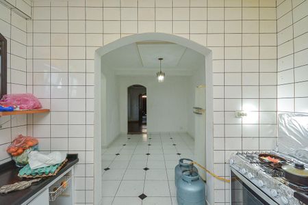 Casa à venda com 270m², 3 quartos e 3 vagas