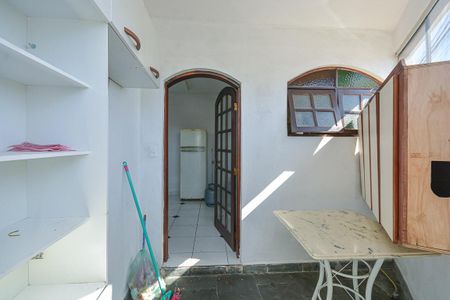 Casa à venda com 3 quartos, 270m² em Jardim Guanhembu, São Paulo