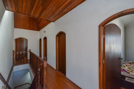 Casa à venda com 270m², 3 quartos e 3 vagas