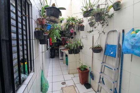 Casa à venda com 125m², 4 quartos e 2 vagas Casa à venda com 125m², 4 quartos e 2 vagasÁrea de Serviço