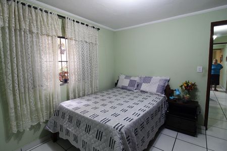 Casa à venda com 125m², 4 quartos e 2 vagas Casa à venda com 125m², 4 quartos e 2 vagasQuarto 2