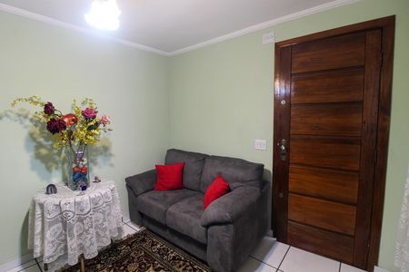 Casa à venda com 125m², 4 quartos e 2 vagas Casa à venda com 125m², 4 quartos e 2 vagasSala