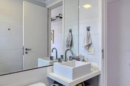 Apartamento à venda com 116m², 2 quartos e 3 vagas