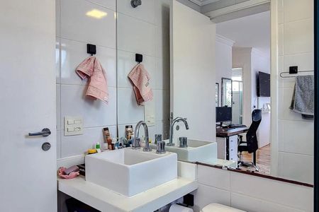 Apartamento à venda com 116m², 2 quartos e 3 vagas