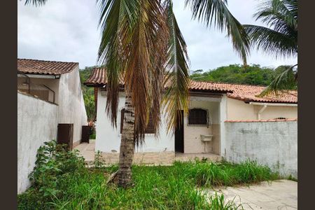 Casa à venda com 2 quartos, 250m² em Itaipu, Niterói
