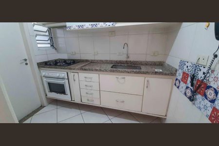 Casa de condomínio à venda com 65m², 2 quartos e 2 vagas Casa de condomínio à venda com 65m², 2 quartos e 2 vagasCozinha