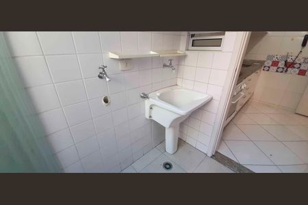 Casa de condomínio à venda com 65m², 2 quartos e 2 vagas Casa de condomínio à venda com 65m², 2 quartos e 2 vagasÁrea de Serviço