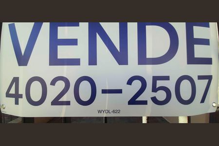 Casa de condomínio à venda com 65m², 2 quartos e 2 vagas Casa de condomínio à venda com 65m², 2 quartos e 2 vagasPlaca Grande Instalada em 20/07/26, cód. WYDL-622